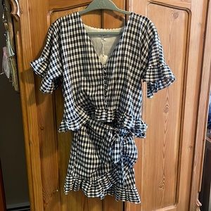 Sabo Skirt really cute wrap dress